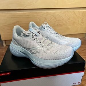Saucony Women’s Endorphin Trainer